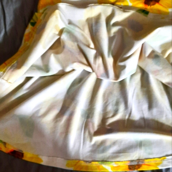 Social Edition / Sunflower White Skirt Sz M 7/8 - Picture 3 of 5